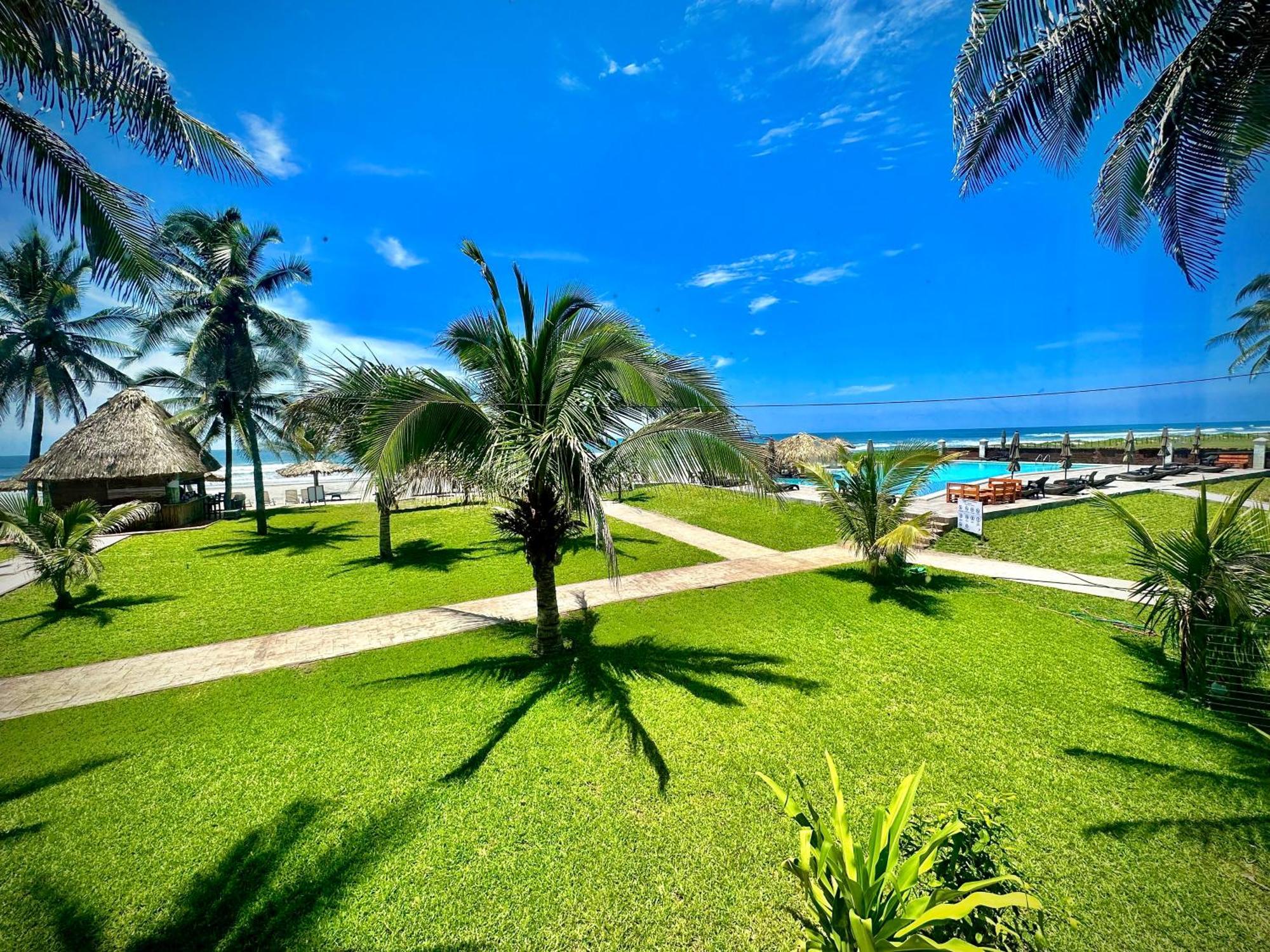Hotel Tesoro Beach San Luis La Herradura Exterior foto
