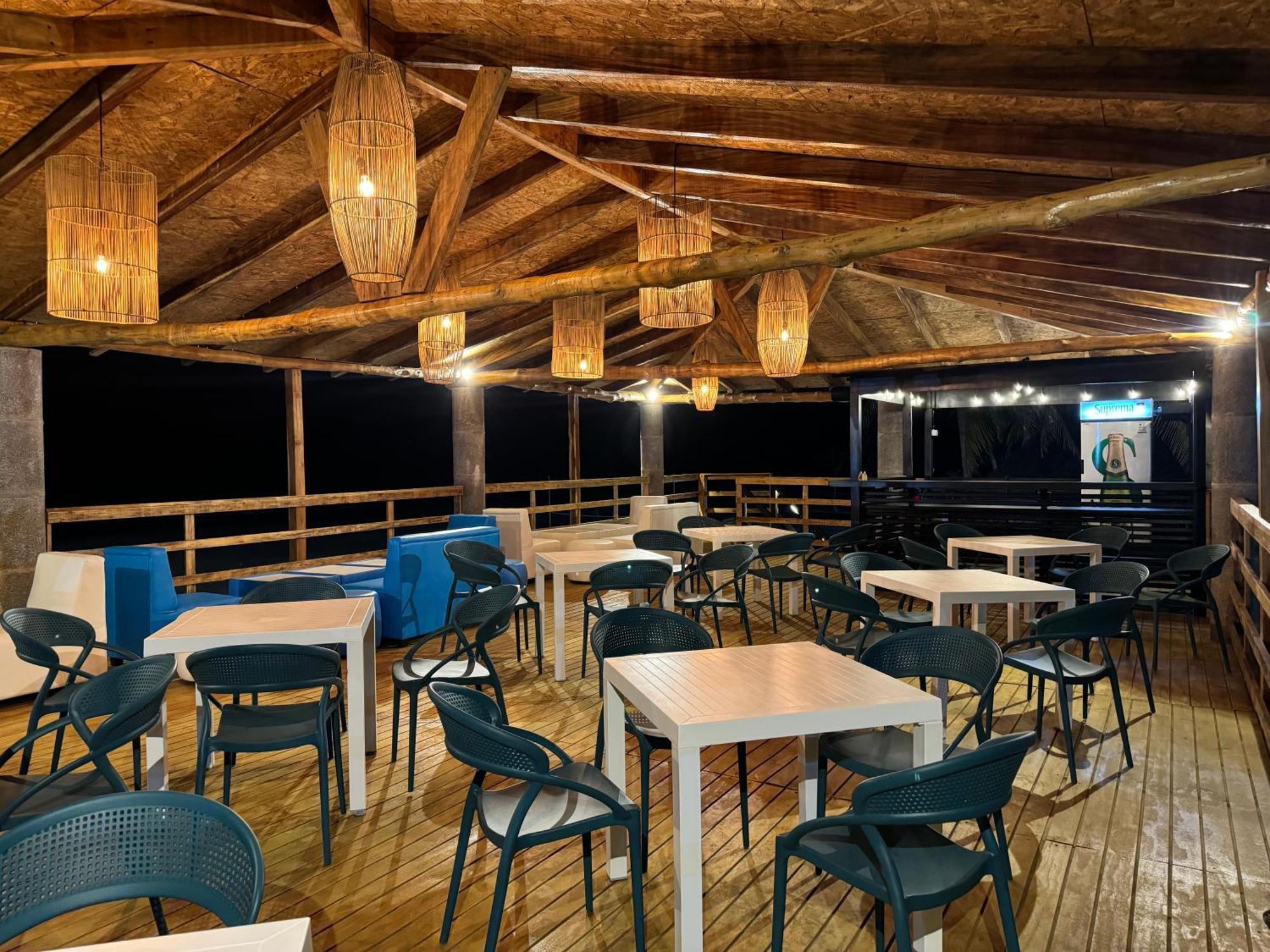 Hotel Tesoro Beach San Luis La Herradura Exterior foto